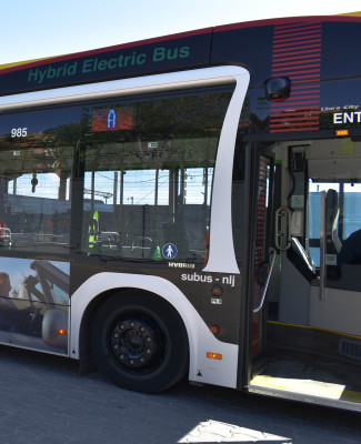 Identificación de la línea en el lateral